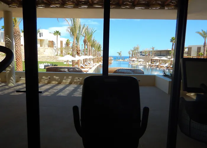 Hotel Chileno Bay & Residences, Collection
